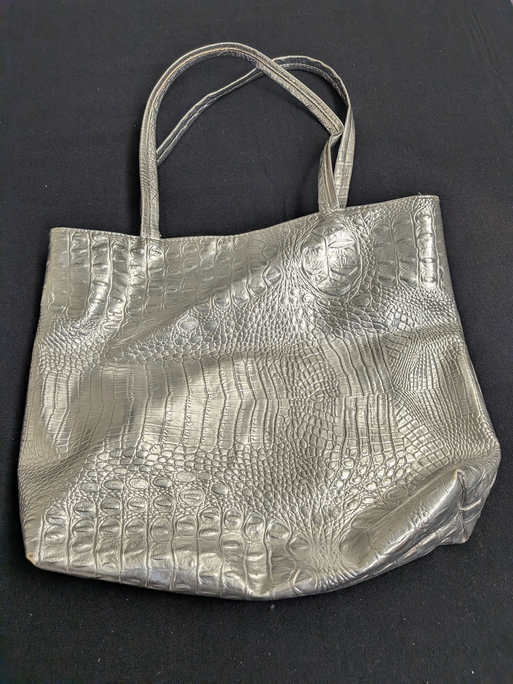 SHEIN Metallic Croc-Embossed Tote Bag - Silver